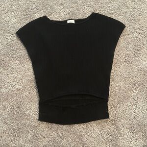 Aritzia (Wilfred) Yacine Cut Out Top